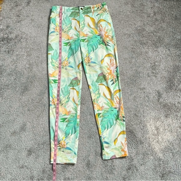 Marciano Tropical Floral Print Pants No 97 Women’s Size 29 Runyan Estate - Picture 5 of 13